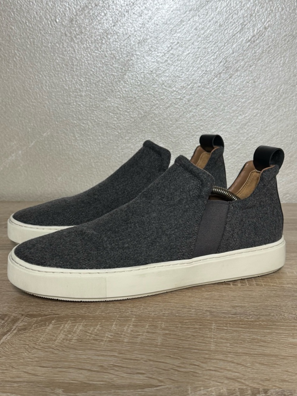 Vince Lucio Heather Grey Wool Flannel Slip-On Men’s Size 11.5 Low Top Sneakers